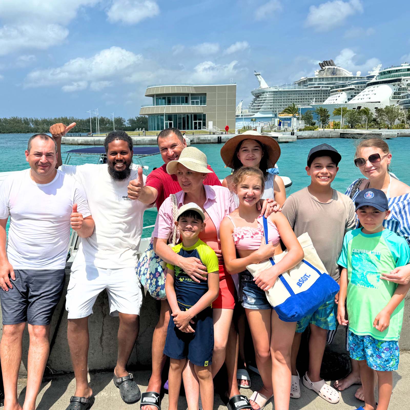 Bahamas Private Family Boat Tour - Kids Safe Swimming Pigs & Beaches